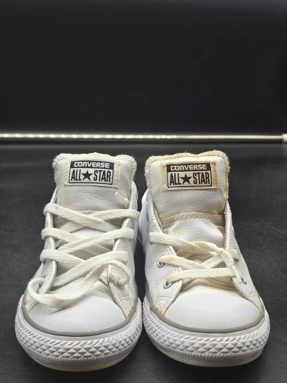 Converse All Star Shoes Kids Size 3 White Madison Low Top Sneakers 654220C